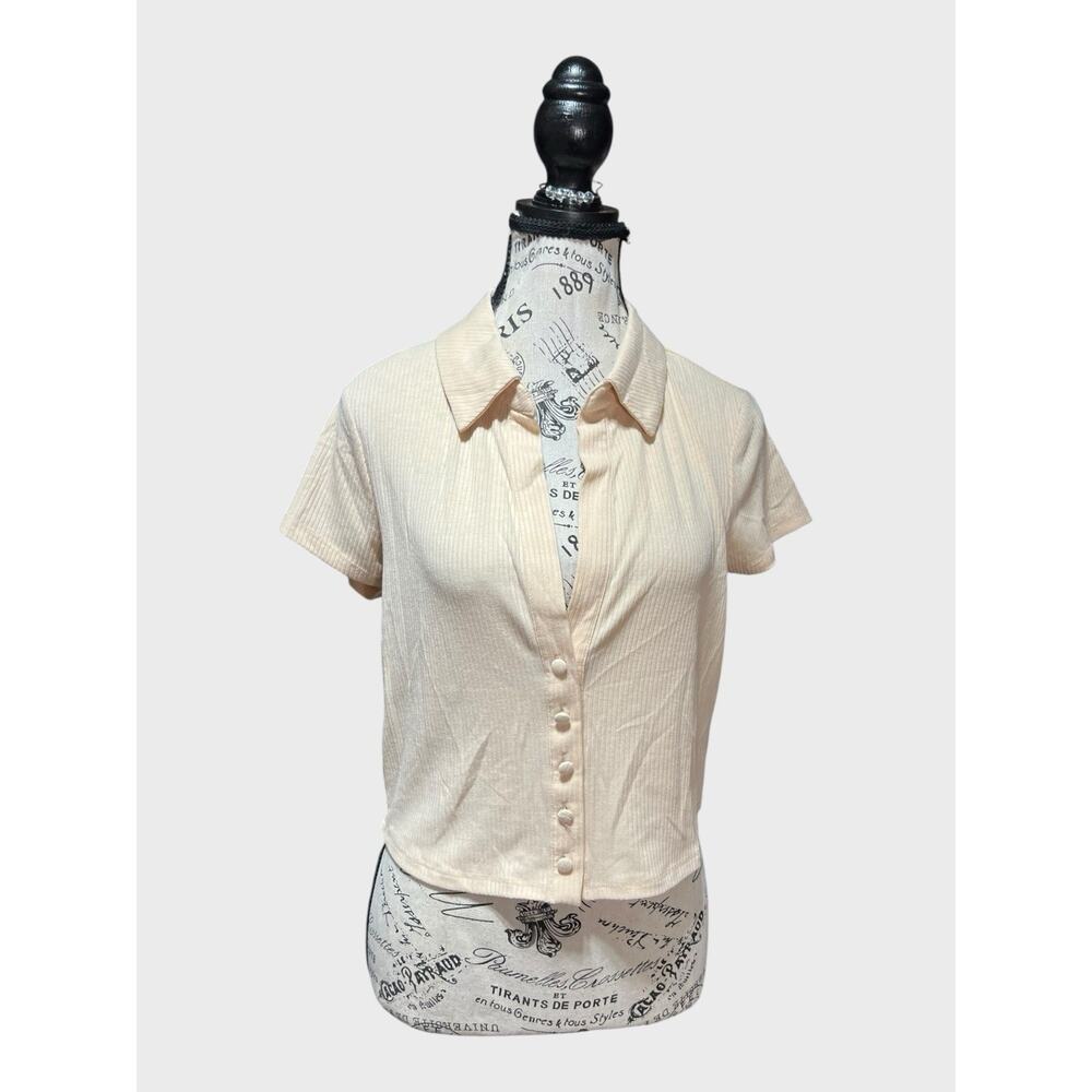 AFRM BEIGE CROPPED BUTTON FRONT Blouse Women’s Si… - image 1